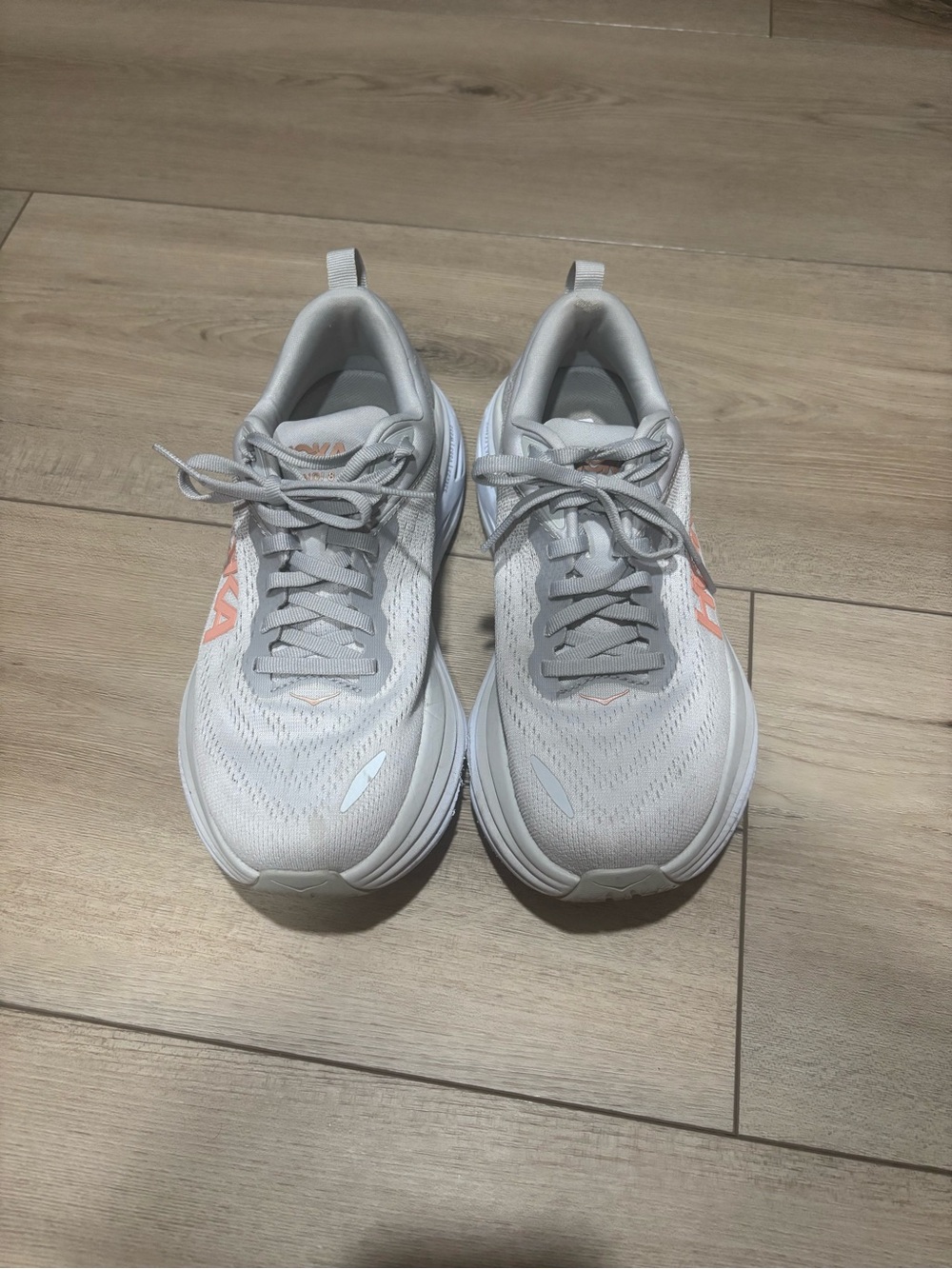 HOKA Bondi 8 women’s size 6.5